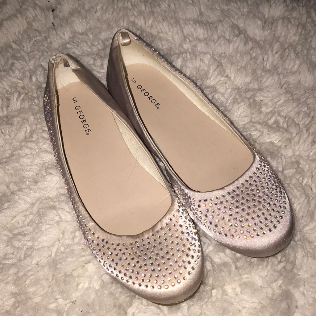 Brand New Diamond Flats Brand New Diamond Flats